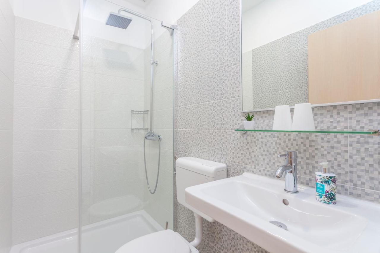Apartments & Rooms Alagic Makarska Esterno foto