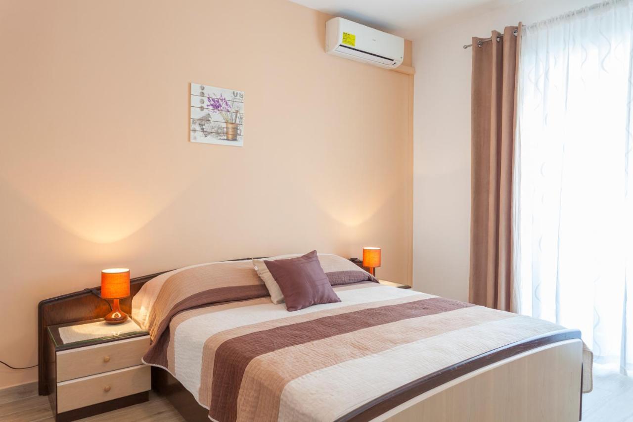 Apartments & Rooms Alagic Makarska Esterno foto