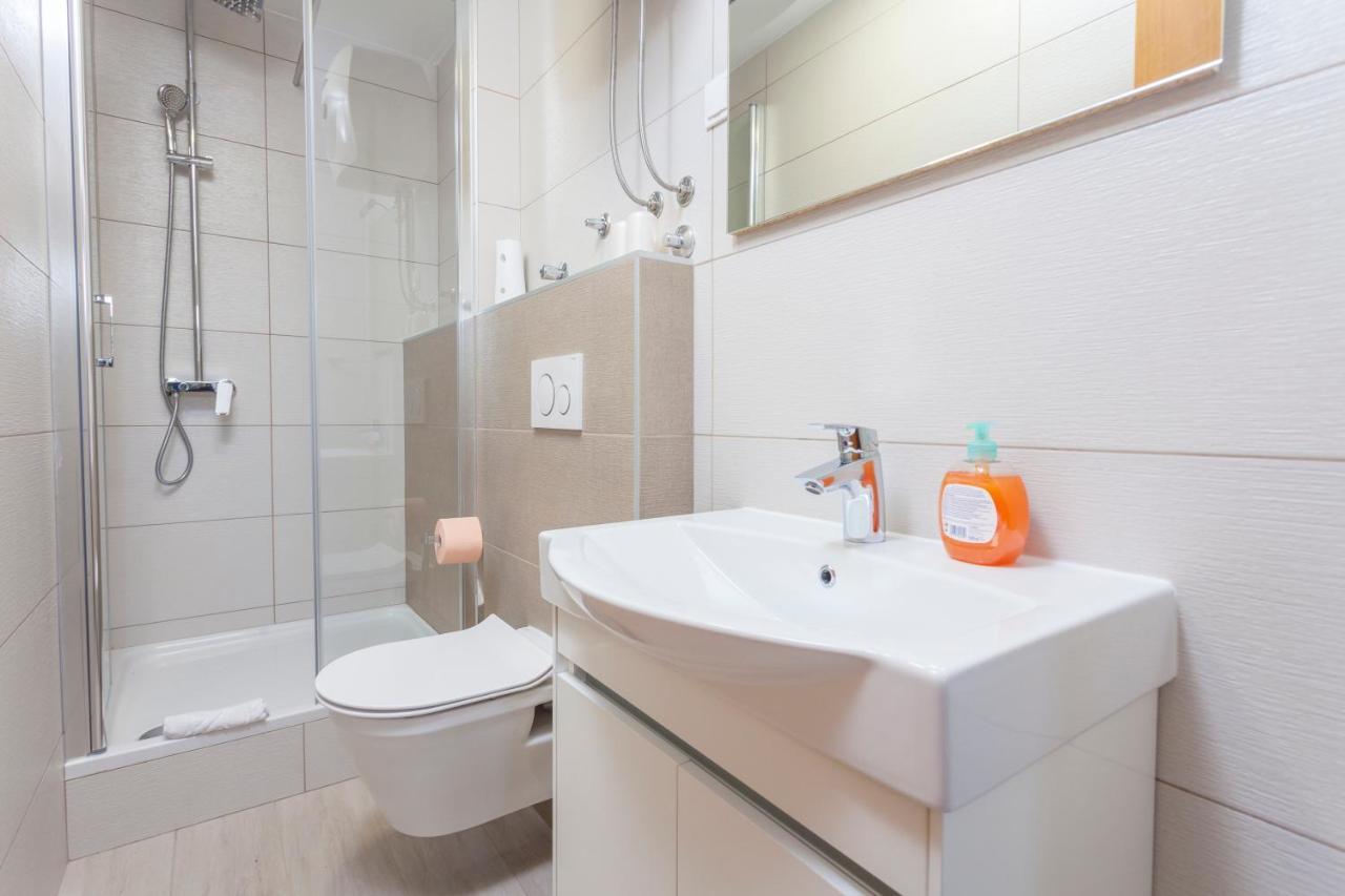 Apartments & Rooms Alagic Makarska Esterno foto