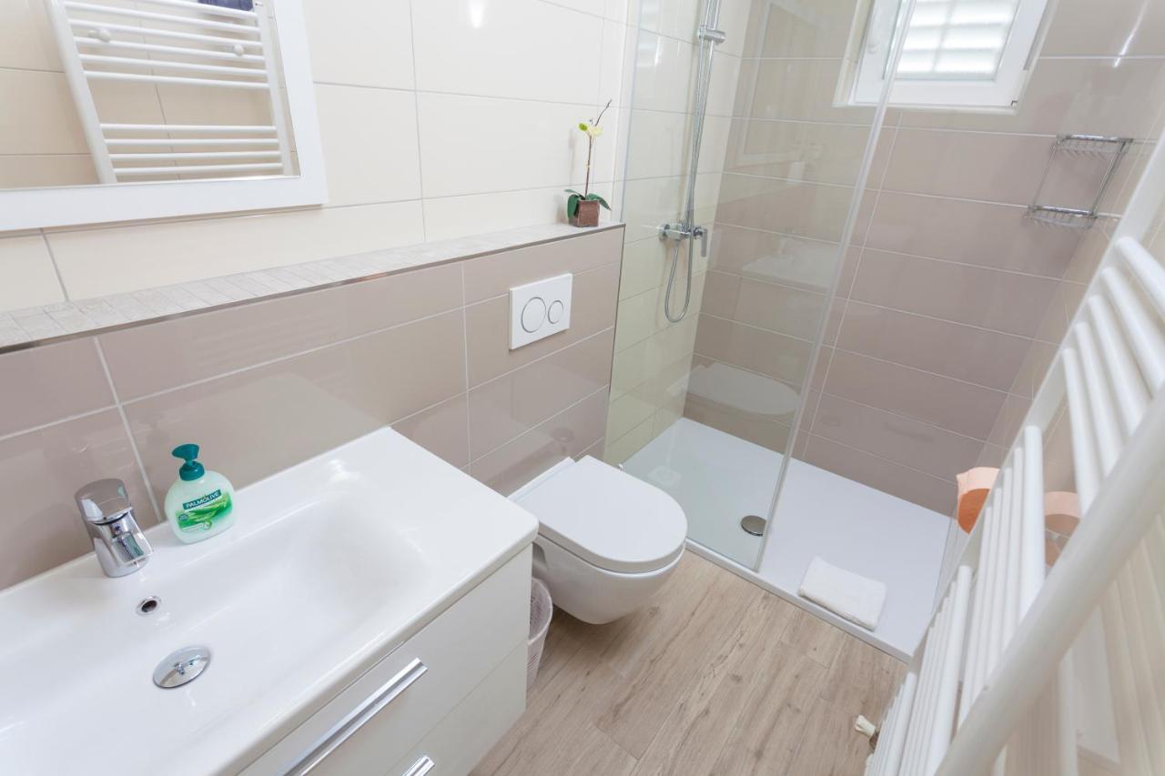 Apartments & Rooms Alagic Makarska Esterno foto